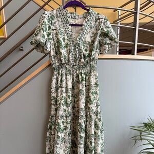 Max Studio Green Floral Midi Dress